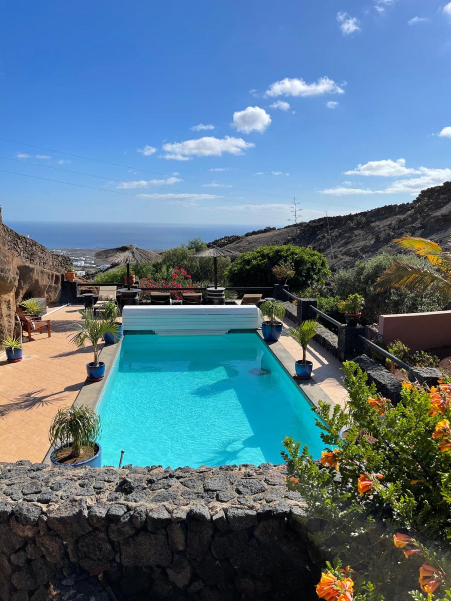 Castillo Lanzarote Villa Sophie - Luxury Villa -Sleep In A Volcanic Cave With Heated Pool Тіас Екстер'єр фото