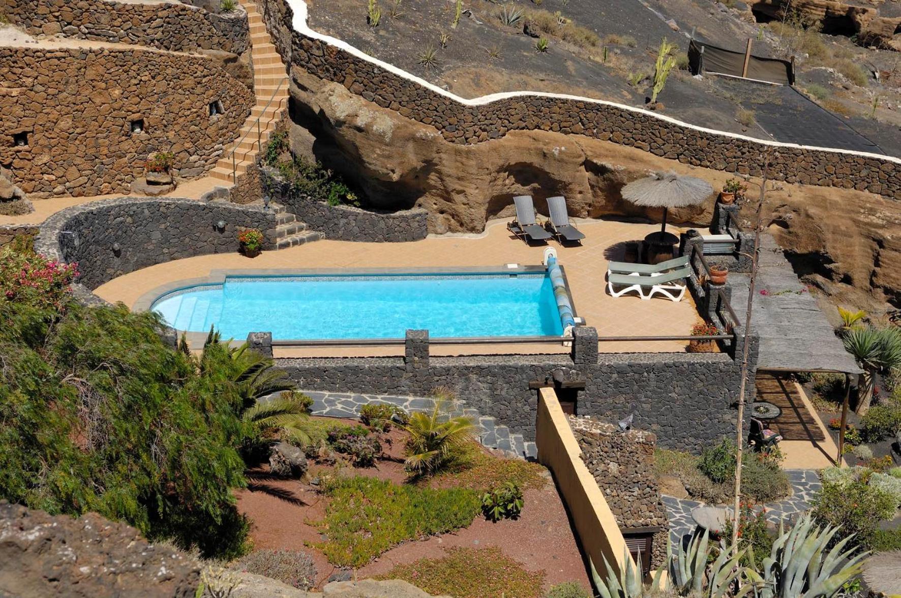 Castillo Lanzarote Villa Sophie - Luxury Villa -Sleep In A Volcanic Cave With Heated Pool Тіас Екстер'єр фото
